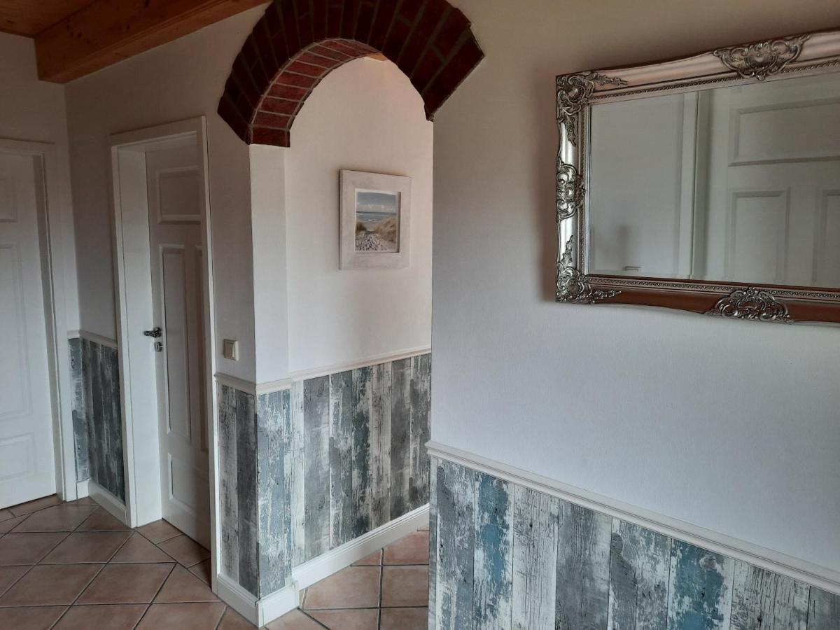 Tolles Ferienhaus In Pilsum - Ferienhaus Trientje - Mit Garten Und Ueberdachter Terrasse المظهر الخارجي الصورة