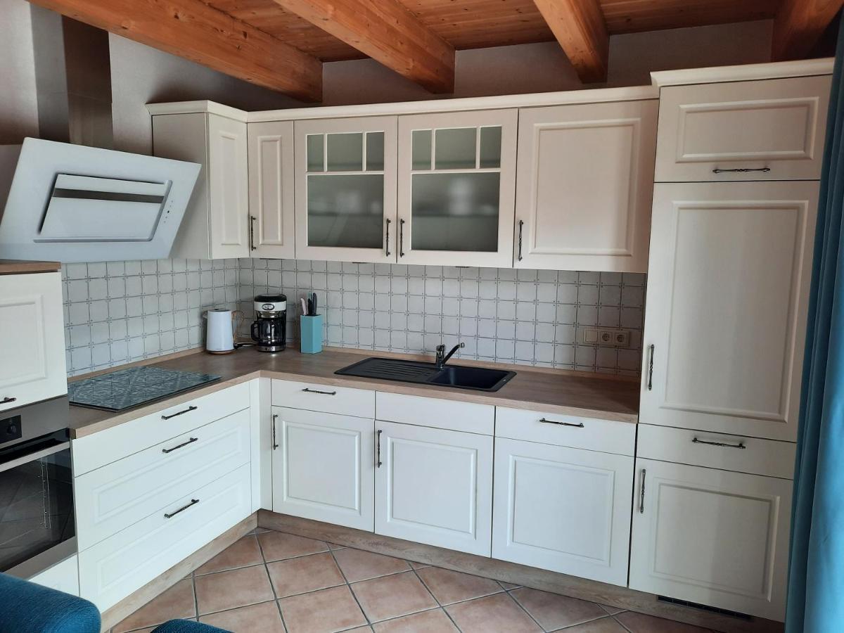 Tolles Ferienhaus In Pilsum - Ferienhaus Trientje - Mit Garten Und Ueberdachter Terrasse المظهر الخارجي الصورة